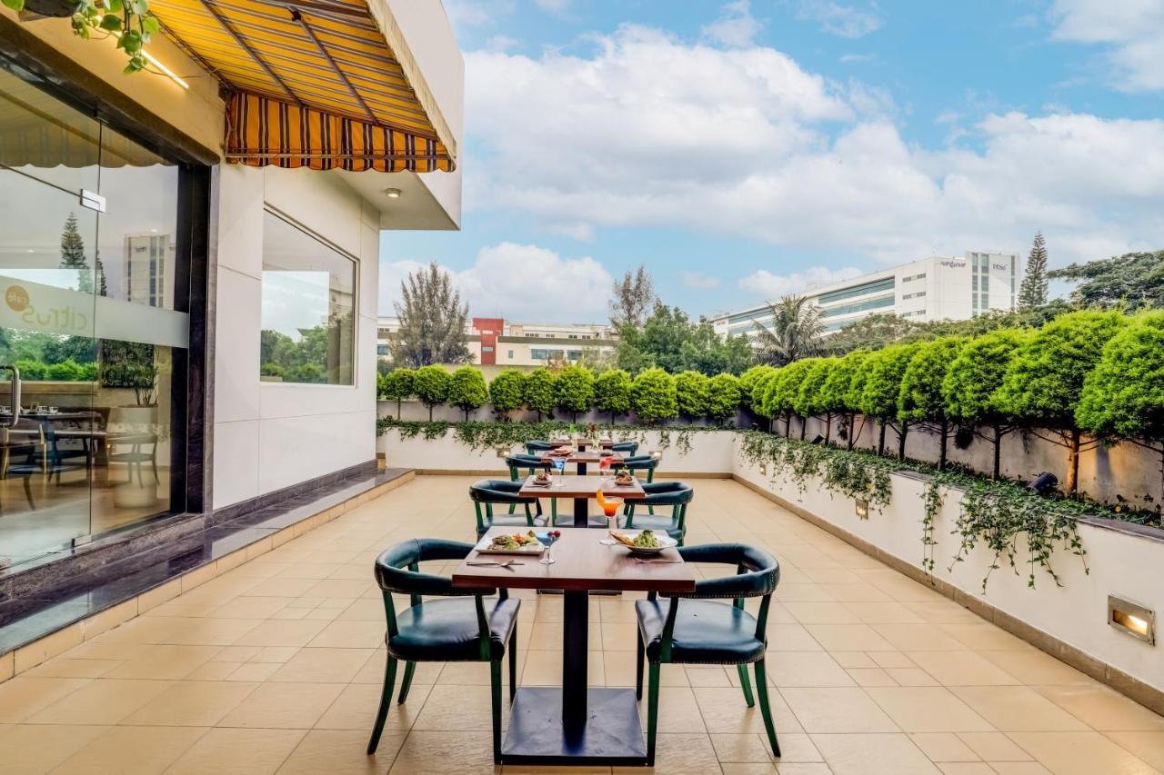 Lemon Tree Hotel Electronics City Bangalore Eksteriør bilde