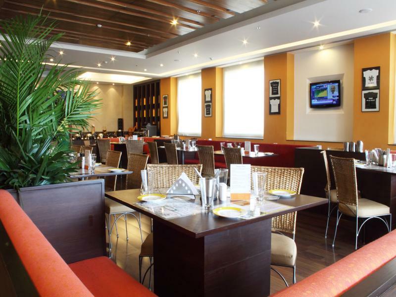 Lemon Tree Hotel Electronics City Bangalore Eksteriør bilde